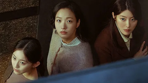 Маленькие женщины (2022)